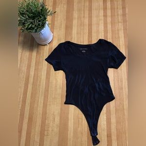 American Eagle gray bodysuit (M)